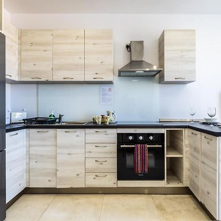 Serafina'S Apartment 5 Min Walk From St Julians San Ġwann Εξωτερικό φωτογραφία